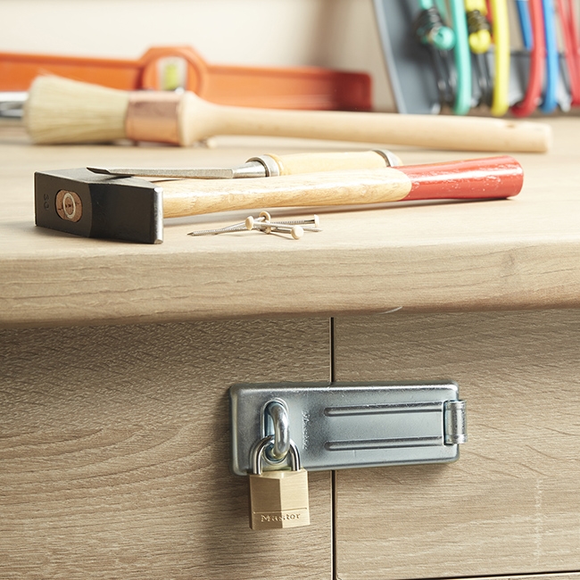 0007301_-standard-masterlock Λουκέτο συμπαγές μπρούτζινο Standard 70mm, MASTERLOCK - Image 2