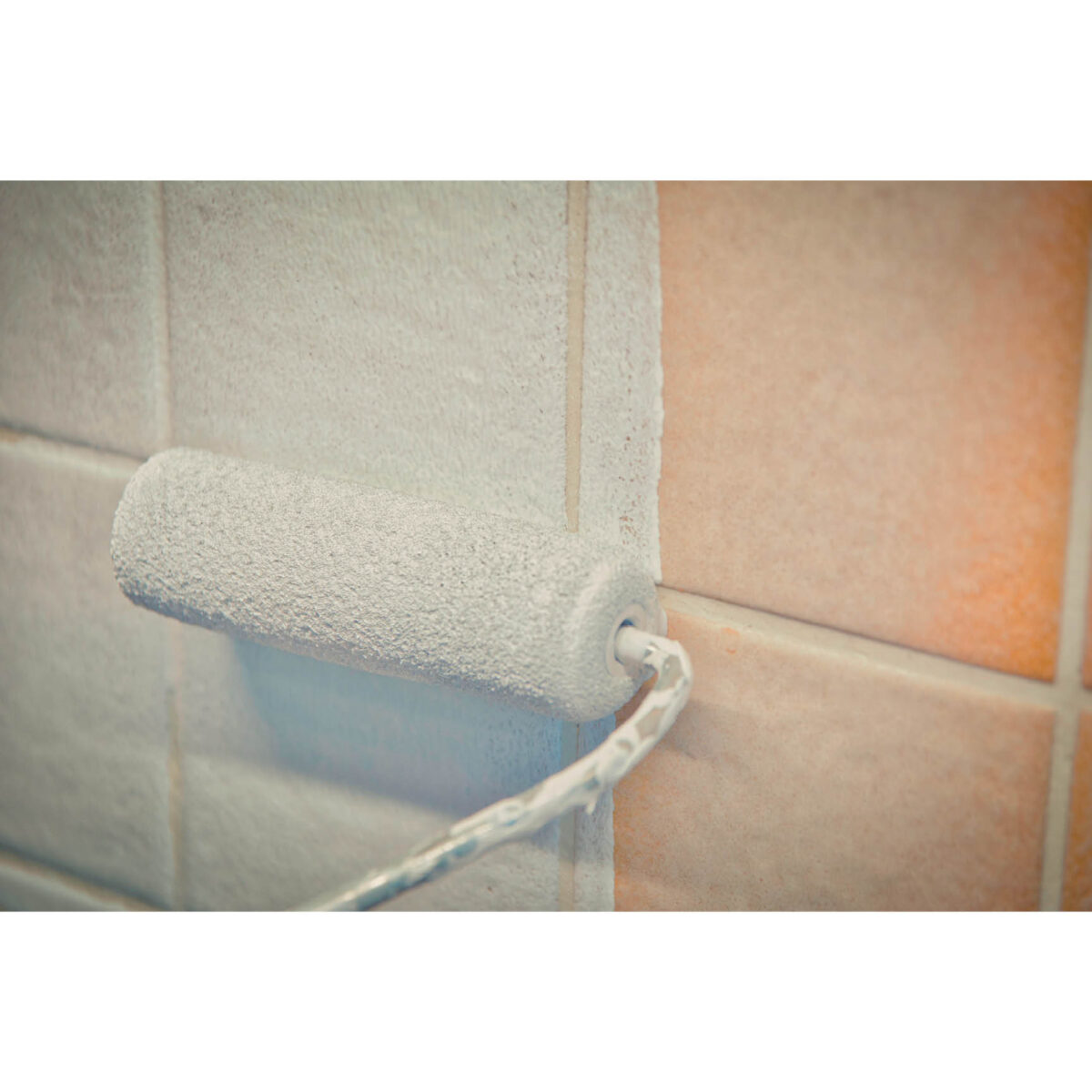 Durolux Renovation Tile Paint - Image 2