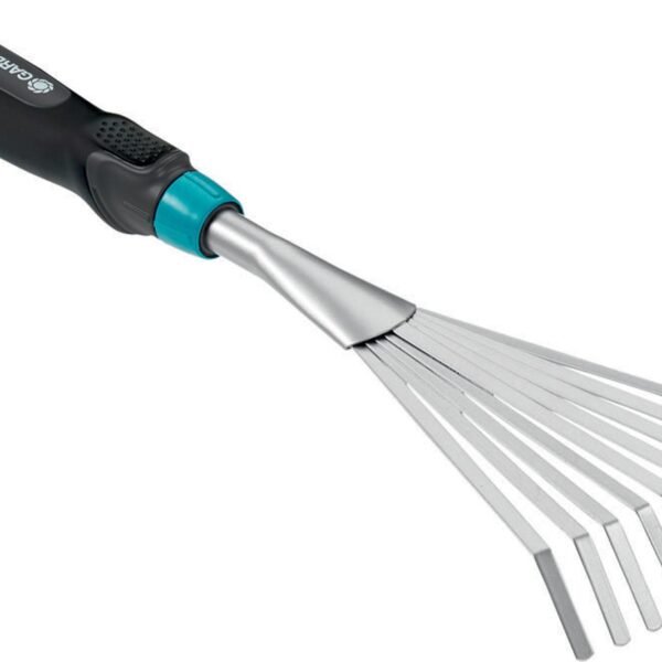 08956-20 Τσουγκρανόσκουπα Χειρός Gardena Comfort 12cm